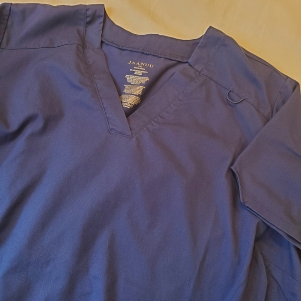 Jaanuu Scrub Top V-neck Navy‎ Blue Size 2X J96124C-ESBC Plus Size